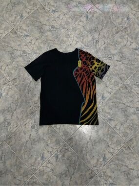 Nike Black Tee KYRIE IRVING Animal Stripe Accent